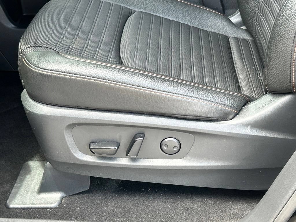 Certified 2025 Nissan Pathfinder Rock Creek AWD/4WD image 18