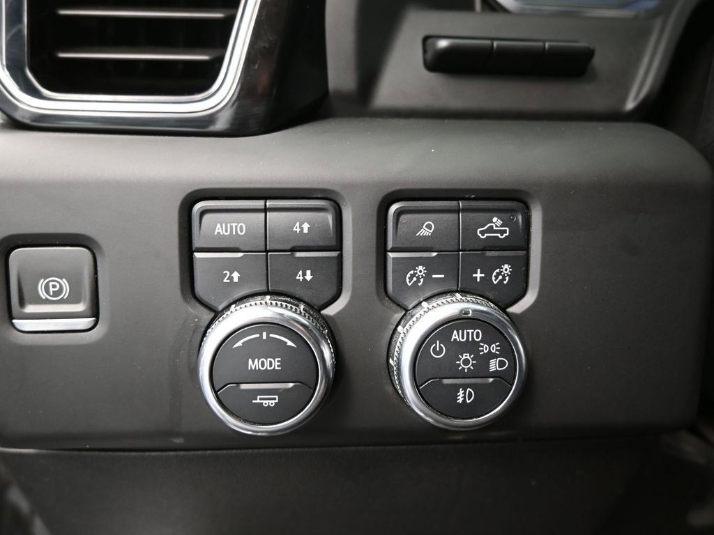 Used 2024 GMC Sierra 2500 Denali Ultimate image 35