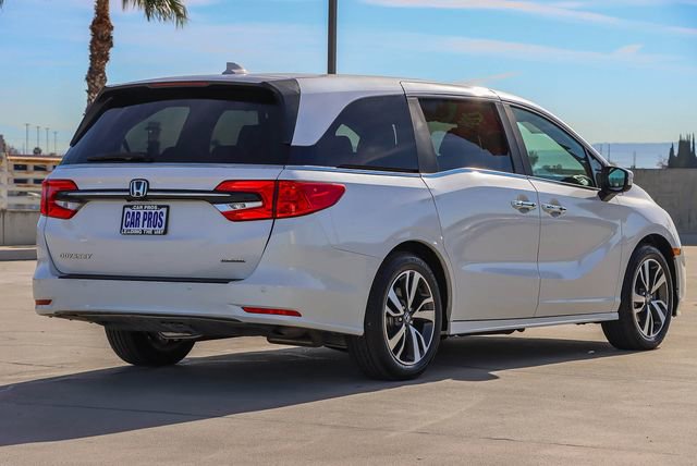 Certified 2024 Honda Odyssey Touring image 8