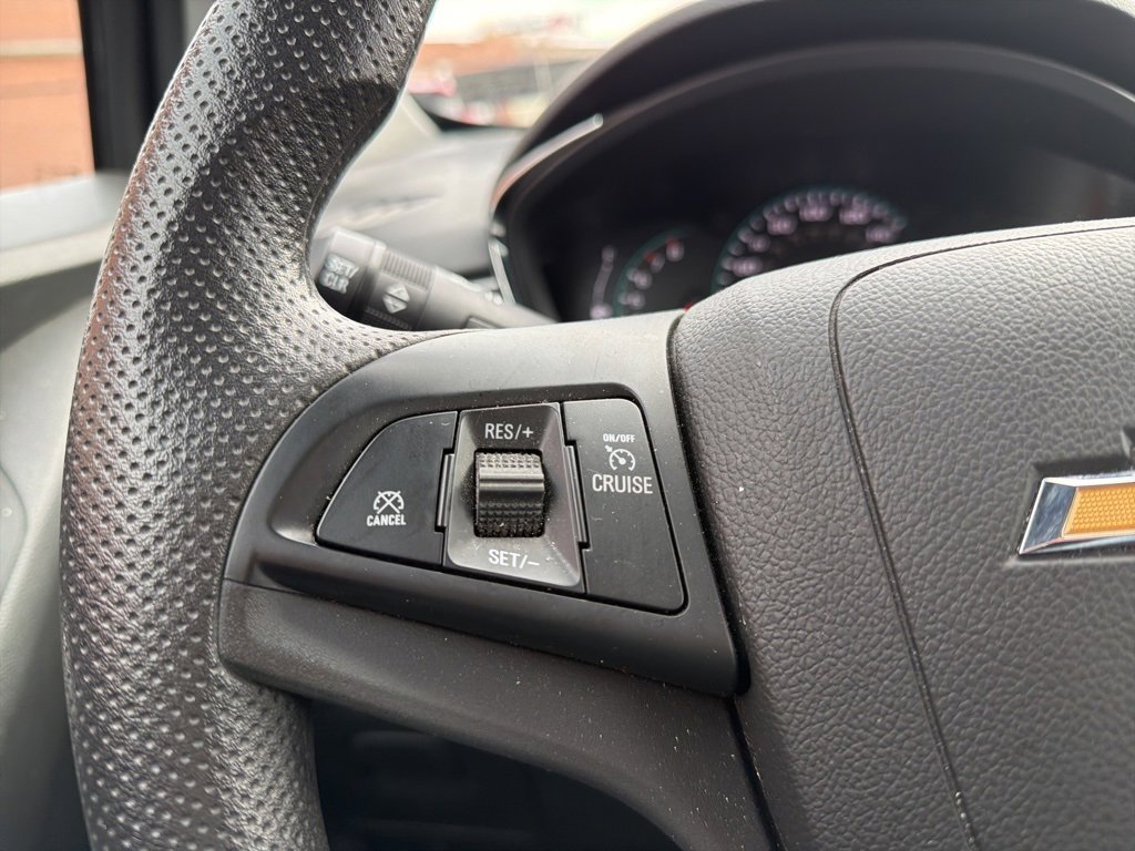 Certified 2022 Chevrolet Trax LS w/ Tint and Cruise Package image 28