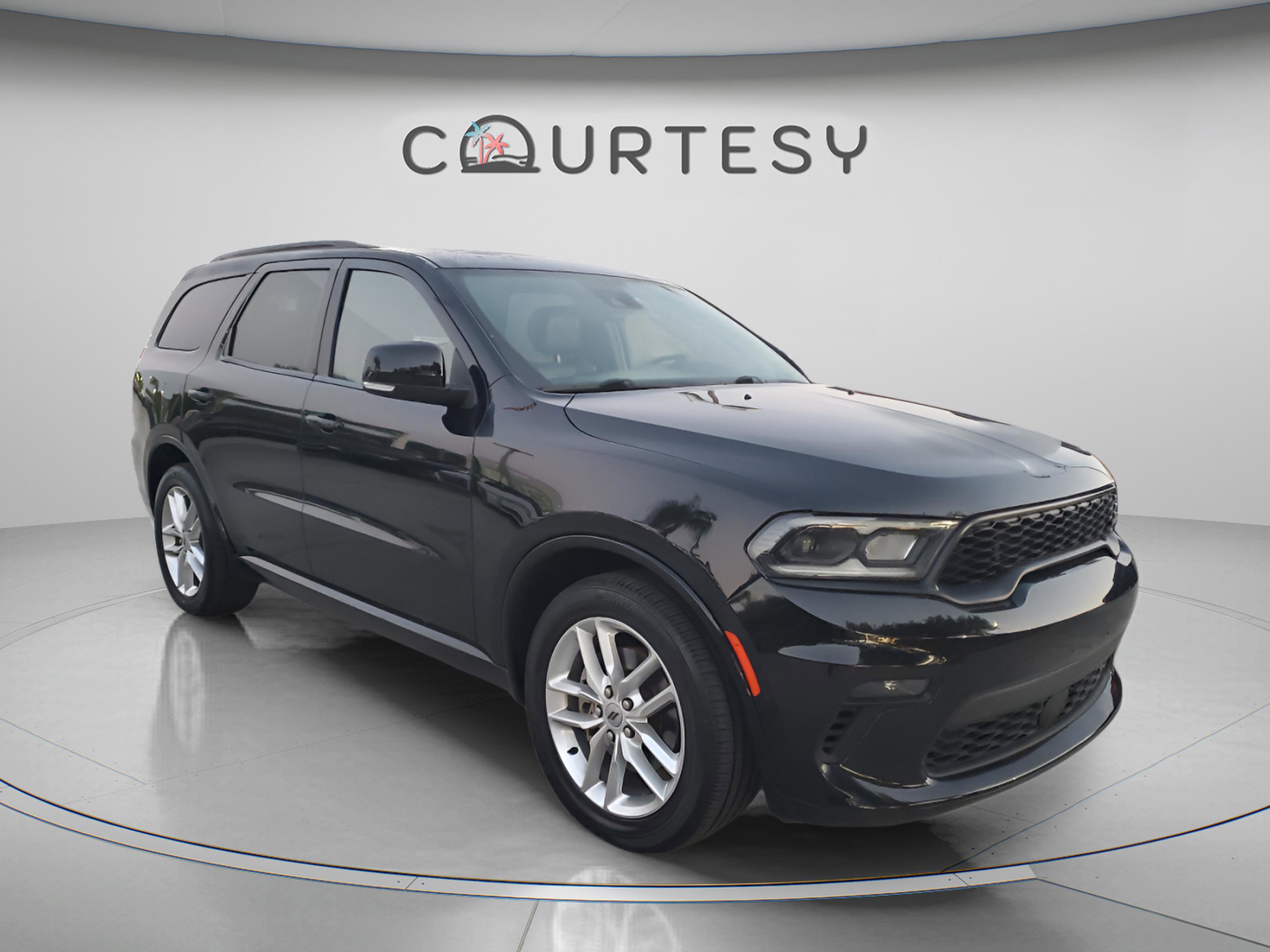 Certified 2023 Dodge Durango GT image 4