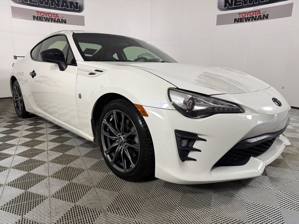 Used 2017 Toyota 86 860 Special Edition RWD image 1