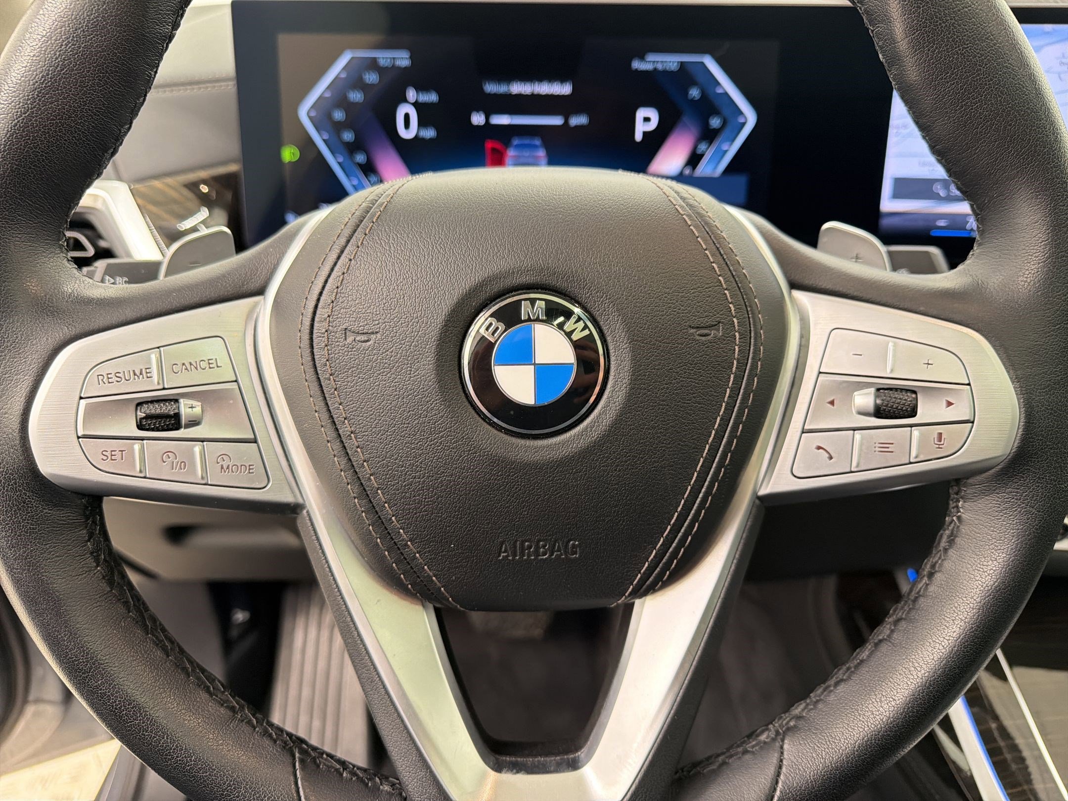Used 2025 BMW X7 xDrive40i AWD/4WD image 18