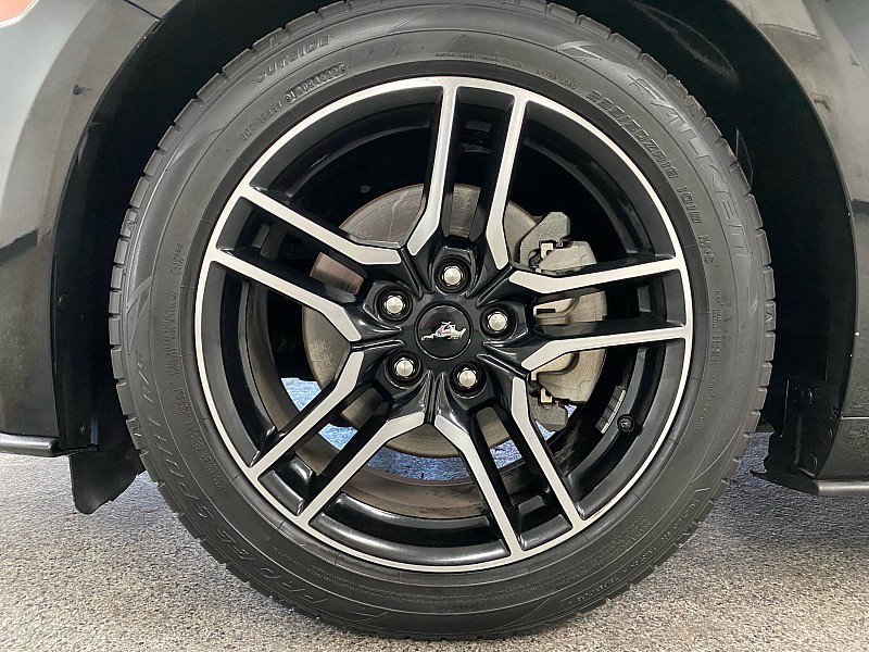 Used 2019 Ford Mustang Premium image 22
