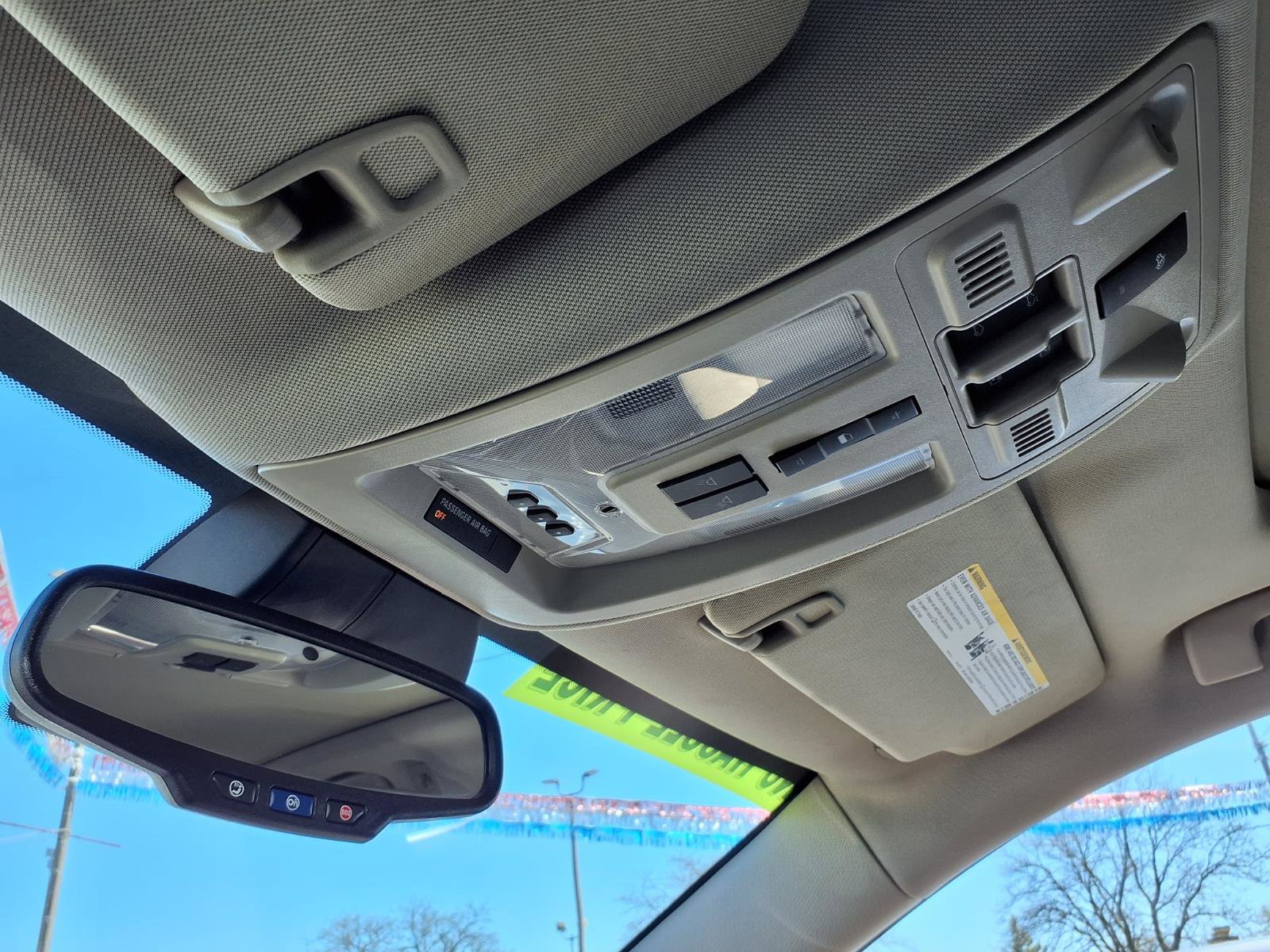 Used 2015 Cadillac SRX Premium AWD/4WD image 19