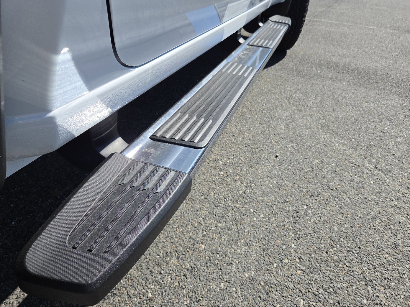 New 2026 GMC Sierra 2500 SLT w/ SLT Premium Package image 25