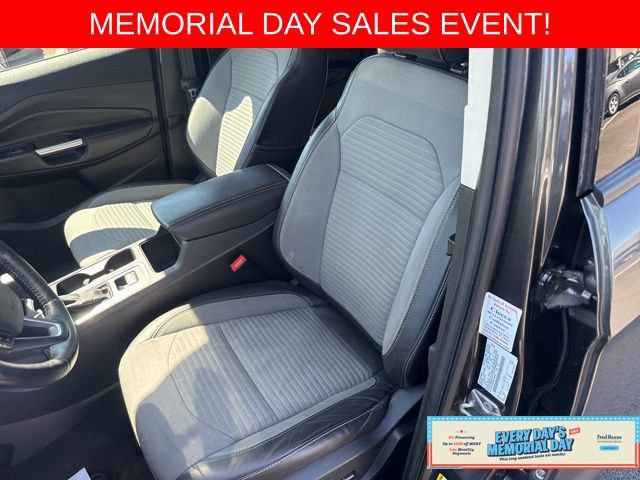Certified 2017 Ford Escape SE w/ Equipment Group 201A AWD/4WD image 16