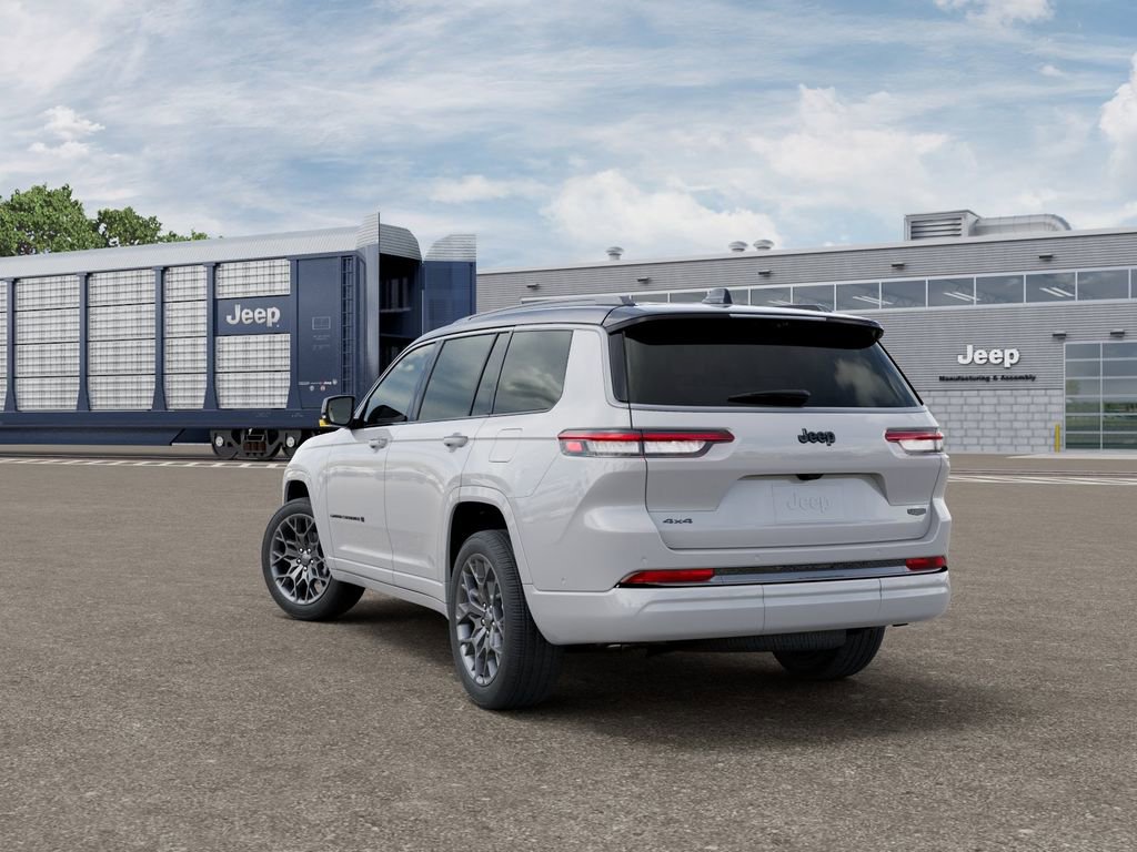 New 2026 Jeep Grand Cherokee L Summit w/ Obsidian Package image 3