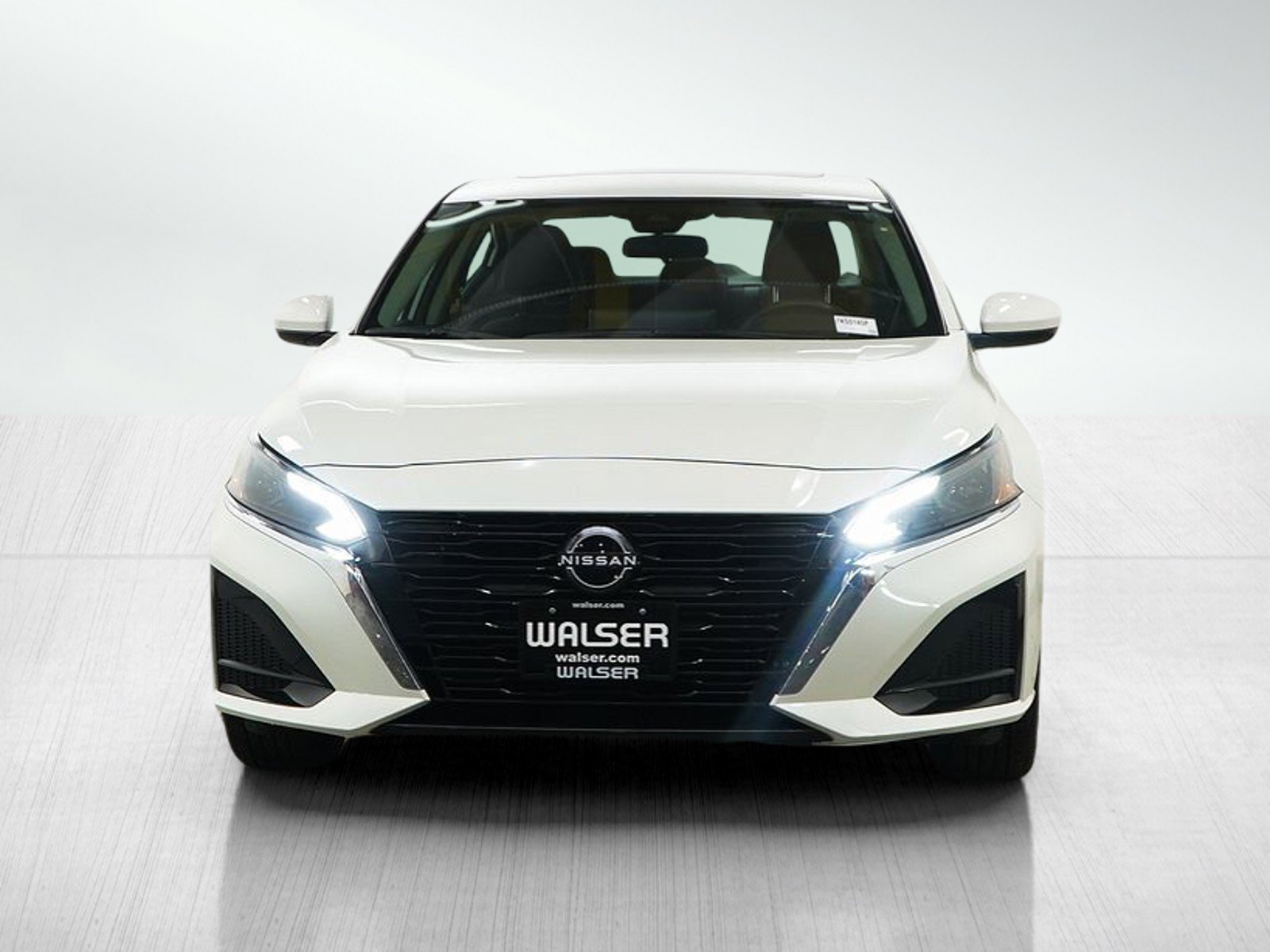 Used 2023 Nissan Altima 2.5 SV w/ SV Premium Package AWD/4WD image 8