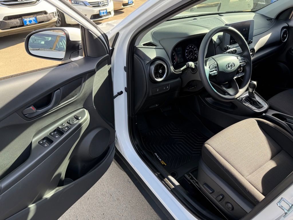 Used 2023 Hyundai Kona SEL w/ Cargo Package image 11