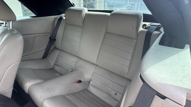 Used 2010 Ford Mustang Premium RWD image 8