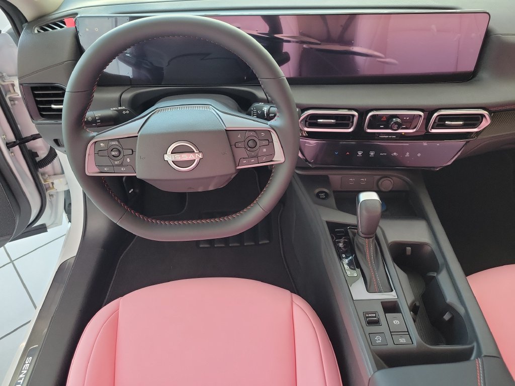 New 2027 Nissan Sentra SR w/ Floor Mat Package FWD image 4
