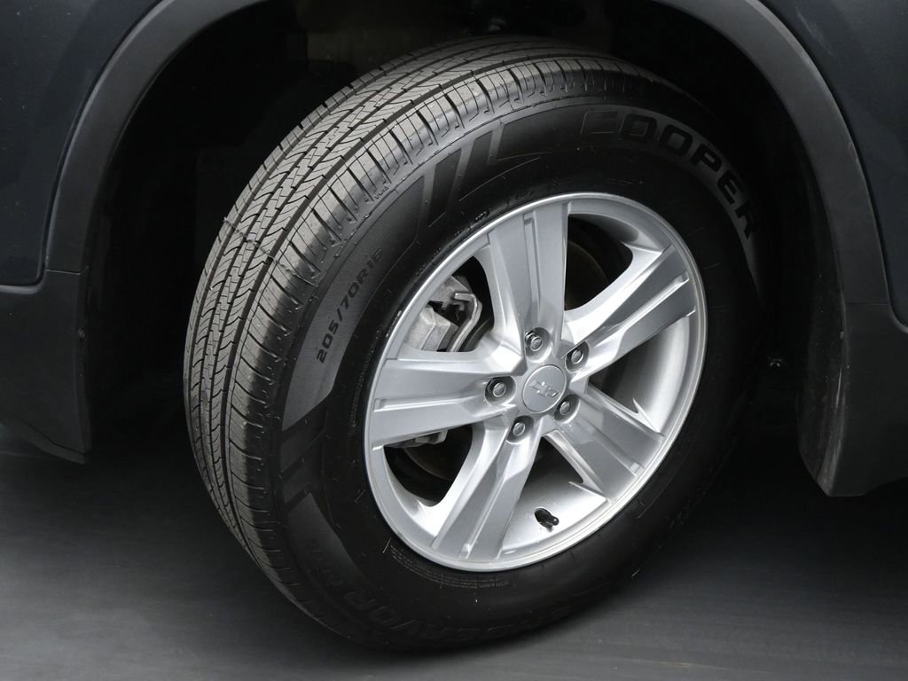 Used 2019 Chevrolet Trax LS w/ Tint and Cruise Package image 15