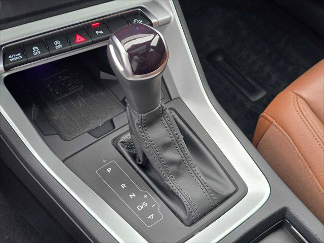 Certified 2023 Audi Q3 2.0T Premium Plus w/ Premium Plus Package AWD/4WD image 36