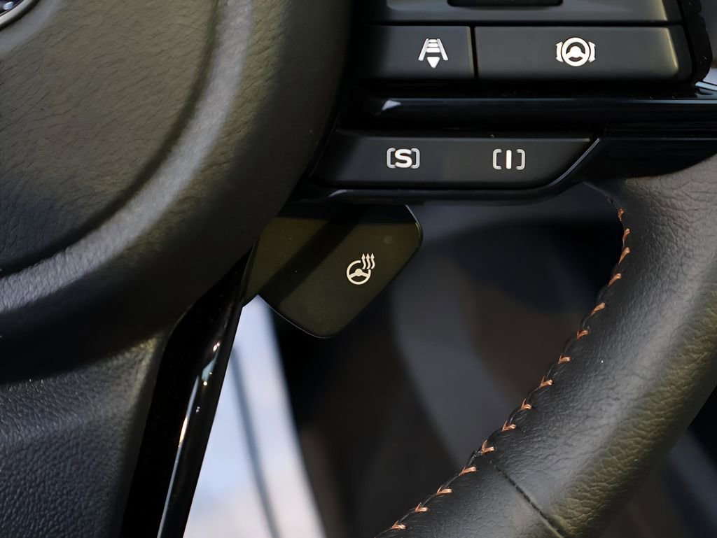 Used 2025 Subaru Forester Touring image 35