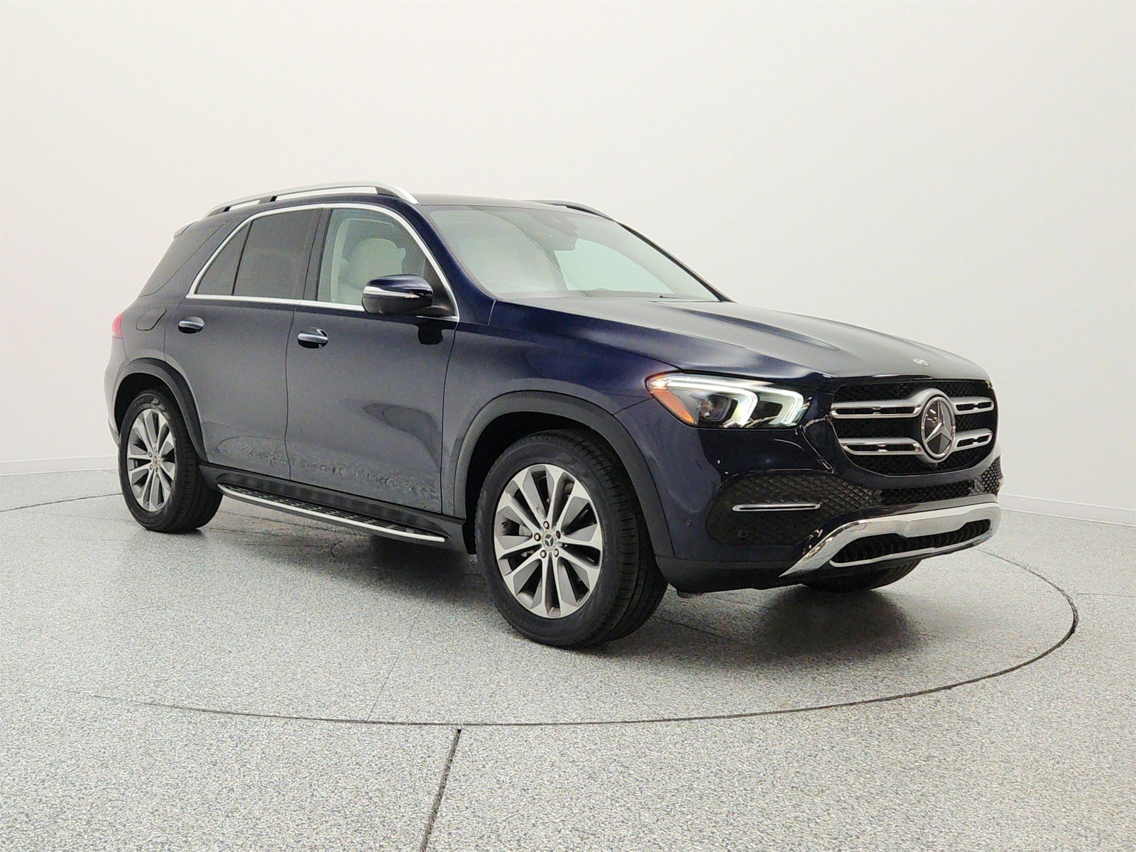Used 2021 Mercedes-Benz GLE 350 image 3