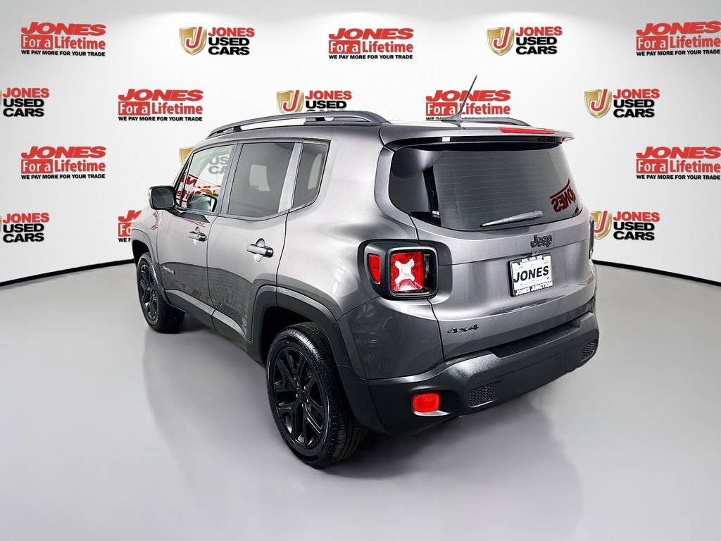 Used 2017 Jeep Renegade Altitude image 2