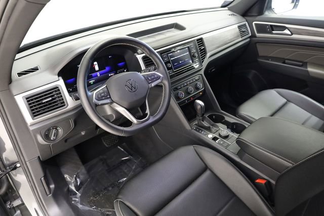 Used 2023 Volkswagen Atlas Cross Sport SE image 11