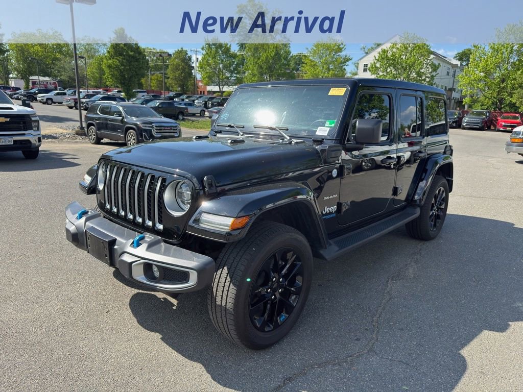 Used 2022 Jeep Wrangler Unlimited Sahara w/ Cold Weather Group image 1