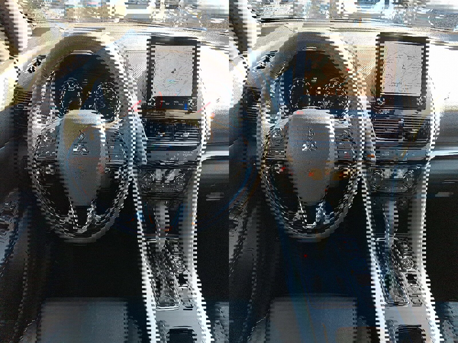 Used 2024 Mitsubishi Eclipse Cross SEL image 9