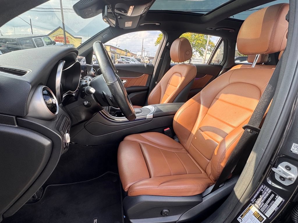 Used 2022 Mercedes-Benz GLC 300 4MATIC