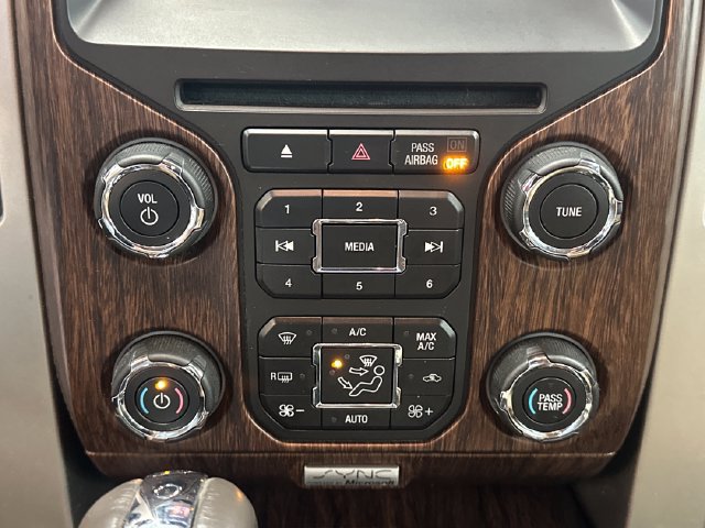 Used 2013 Ford F150 Lariat w/ Mid Equipment Group AWD/4WD image 32