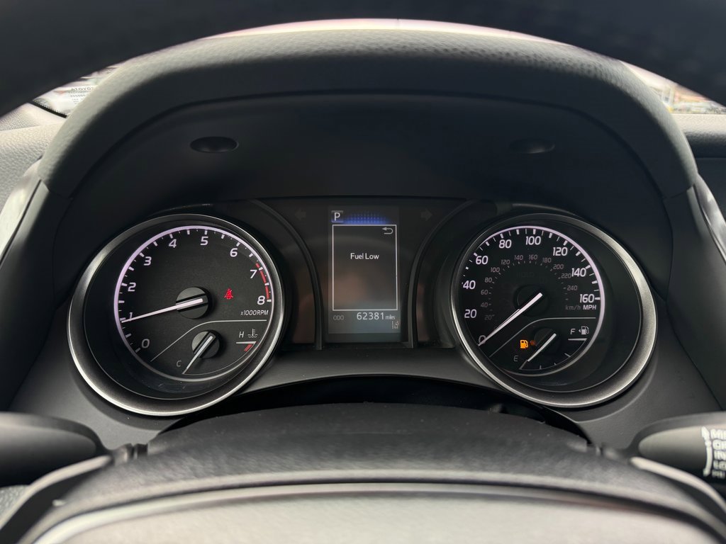 Used 2021 Toyota Camry SE image 18