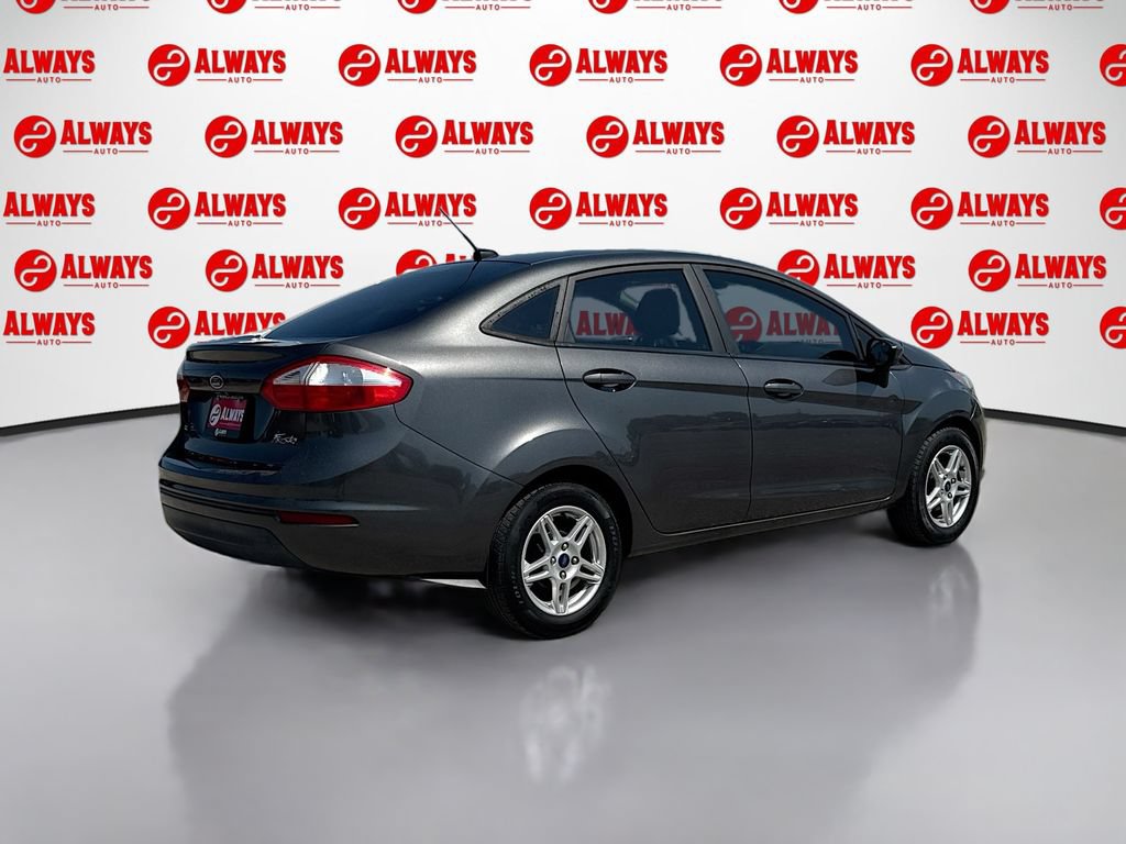 Used 2019 Ford Fiesta SE FWD image 5