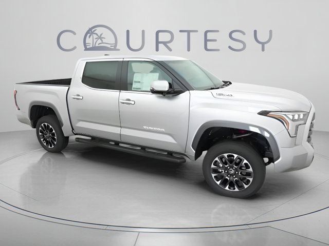 Used 2025 Toyota Tundra Limited AWD/4WD image 19