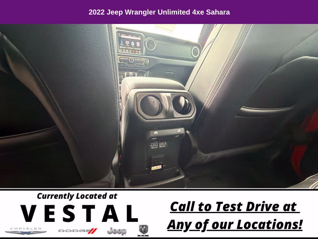 Used 2022 Jeep Wrangler Unlimited Sahara AWD/4WD image 16