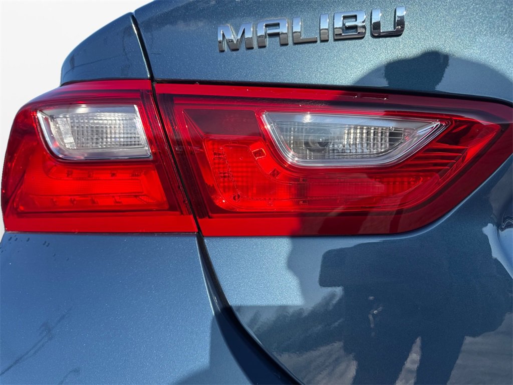 Used 2024 Chevrolet Malibu LT image 21