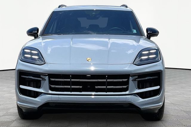 Used 2026 Porsche Cayenne S AWD/4WD image 2