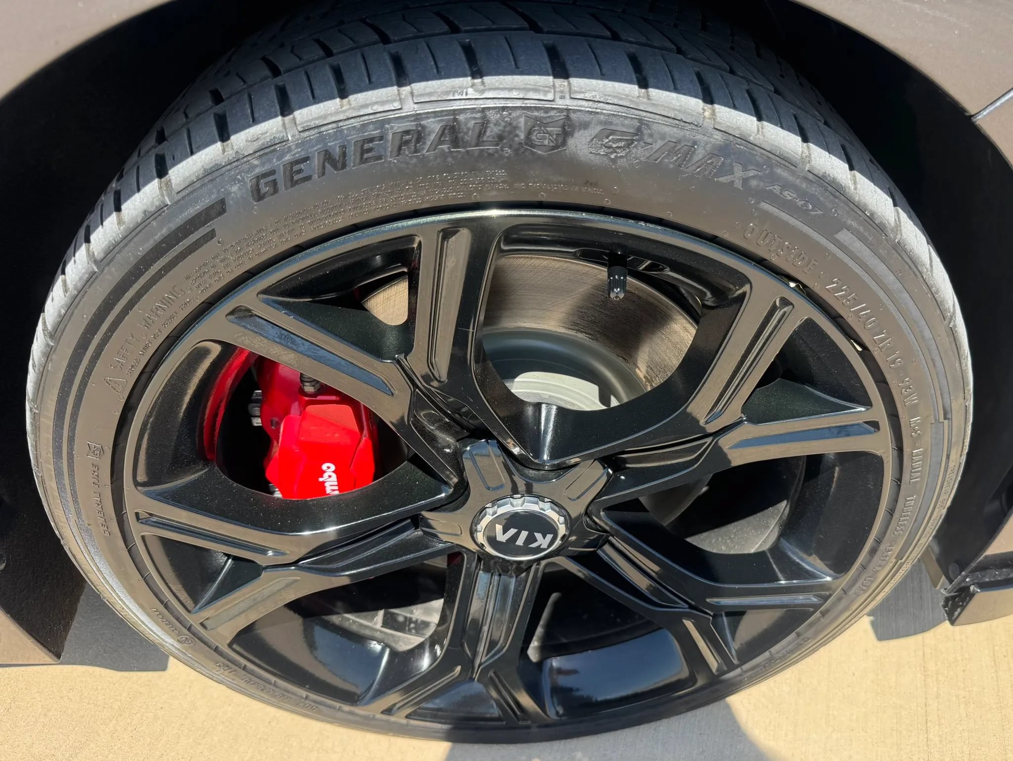 Used 2018 Kia Stinger GT1 AWD/4WD image 20