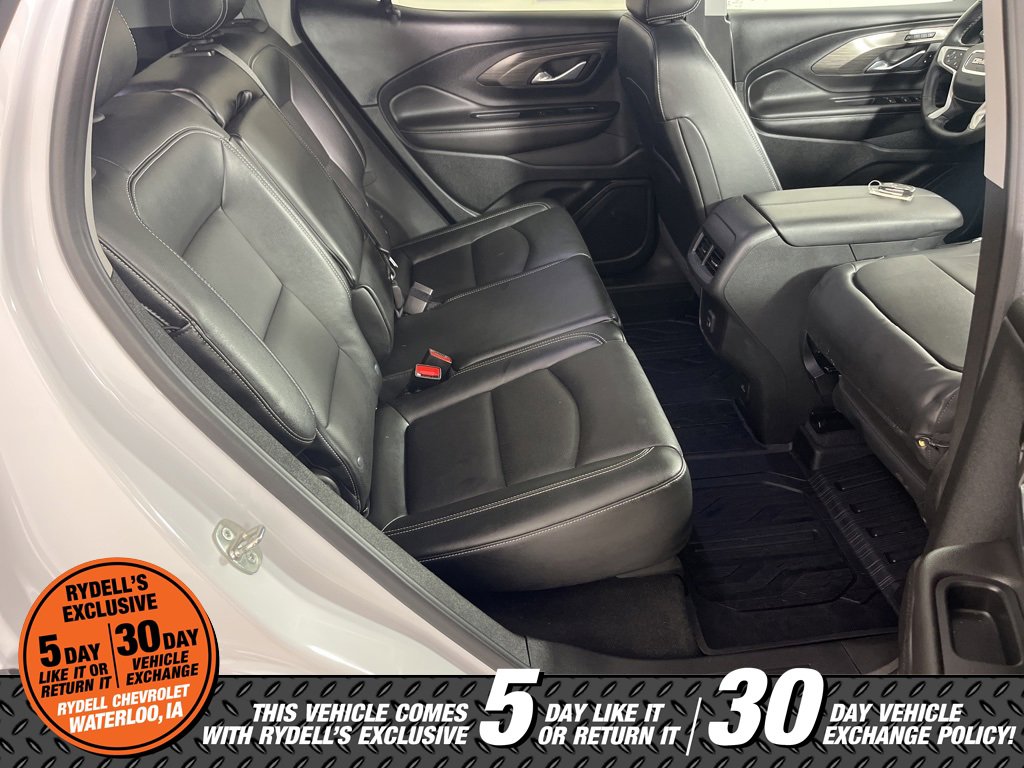 Certified 2023 GMC Terrain SLT w/ Infotainment Package II image 19