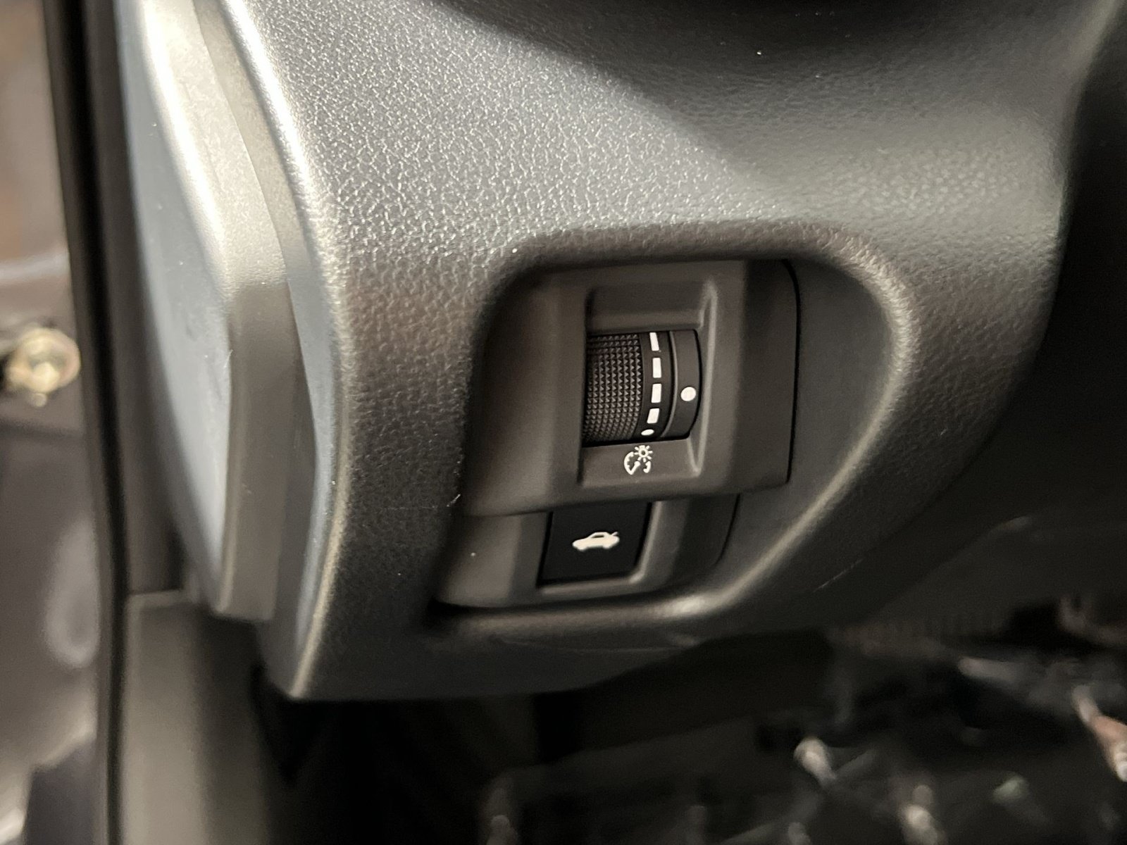 Used 2025 Toyota GR86 w/ ALL Weather Mat Package (TMS) RWD image 32