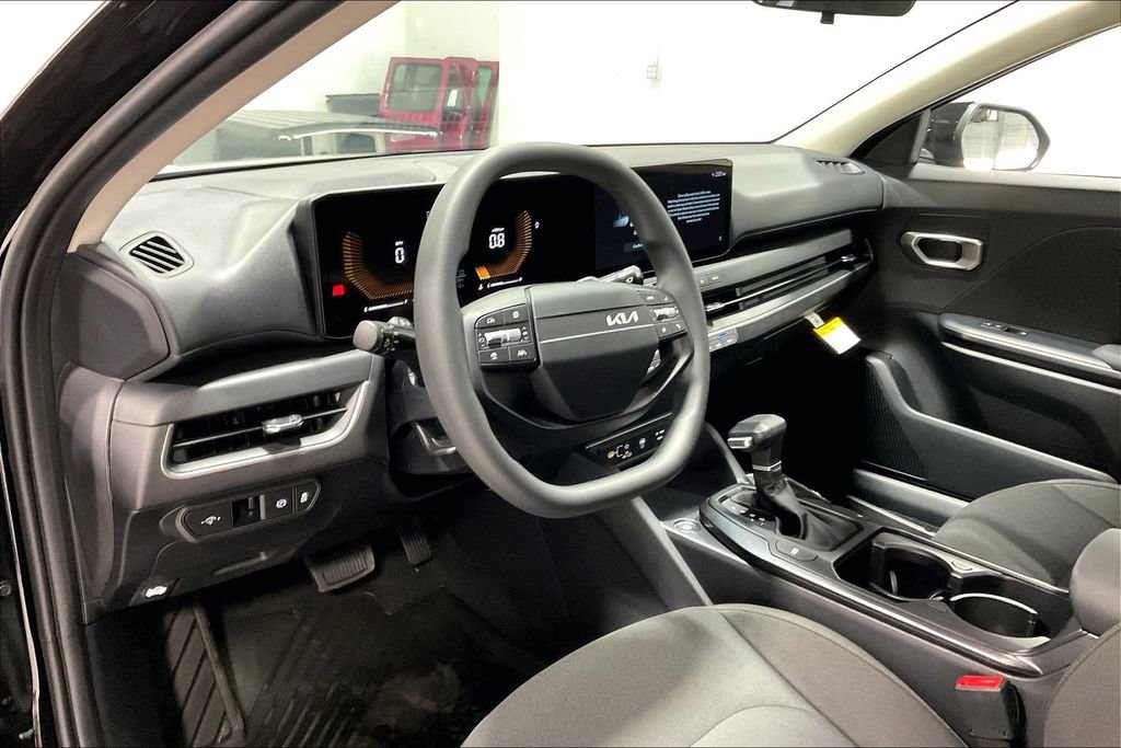 New 2026 Kia K4 FWD image 19
