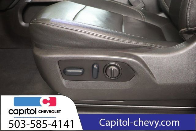 Used 2022 Chevrolet Silverado 2500 LTZ w/ LTZ Convenience Package AWD/4WD image 13