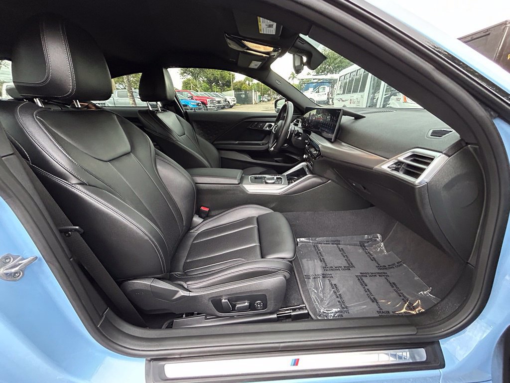 Used 2025 BMW M240i Coupe RWD image 26