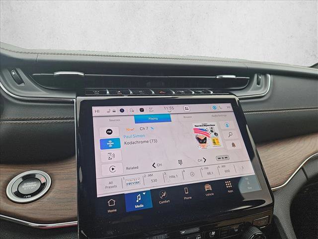 Used 2024 Jeep Grand Cherokee Summit image 19