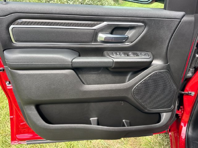 New 2027 RAM 1500 4x4 Crew Cab image 13