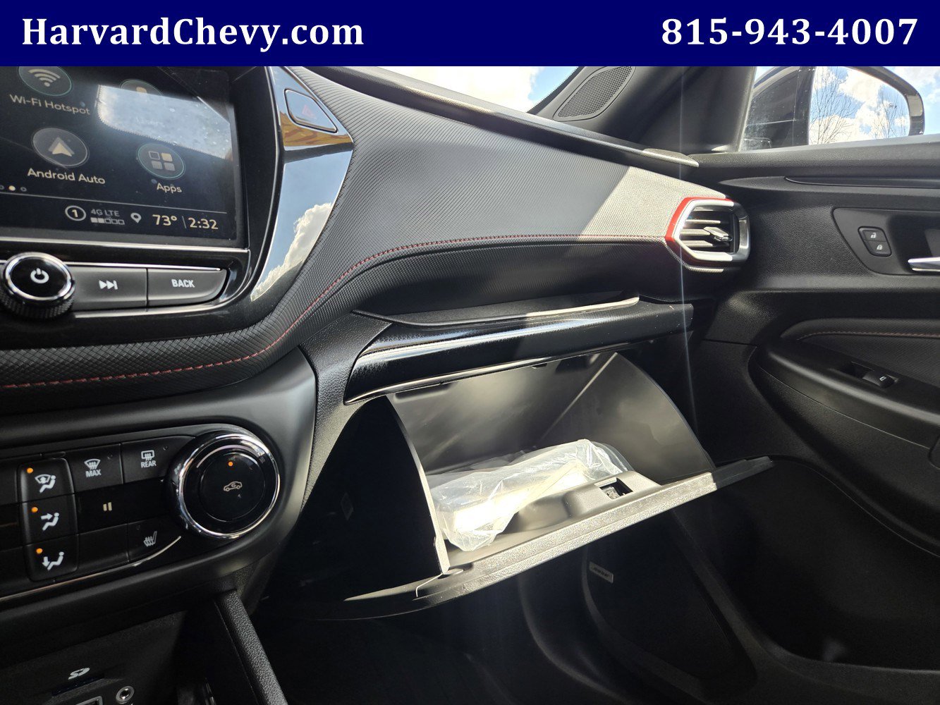 Used 2023 Chevrolet TrailBlazer RS w/ Sun and Liftgate Package image 14