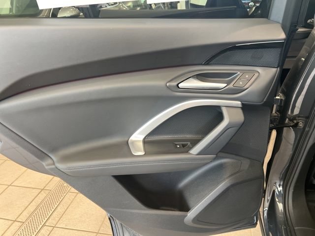 Used 2025 Audi Q5 Premium w/ Convenience Package AWD/4WD image 14