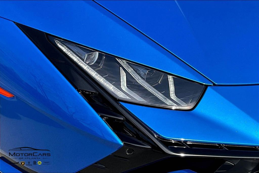 Used 2024 Lamborghini Huracan Tecnica image 20