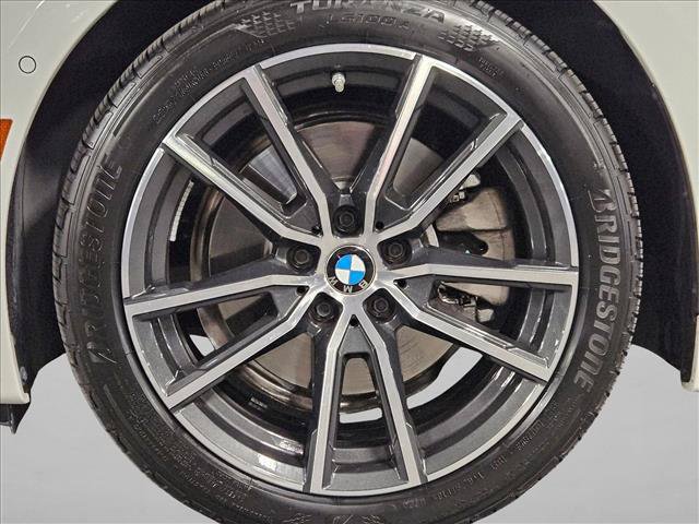 Certified 2025 BMW 230i Coupe RWD image 23