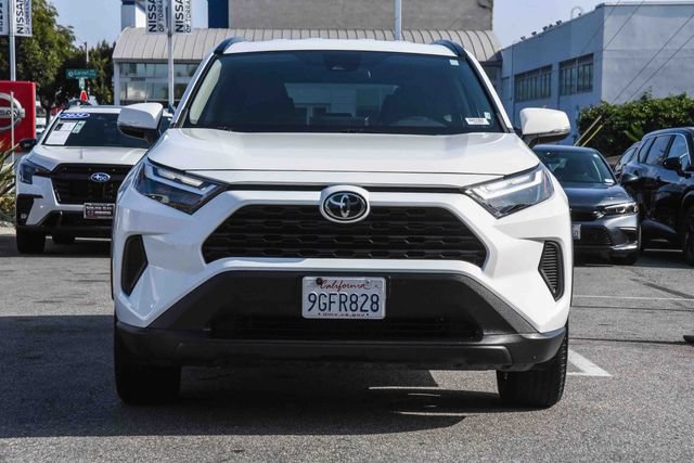 Used 2023 Toyota RAV4 XLE FWD image 2