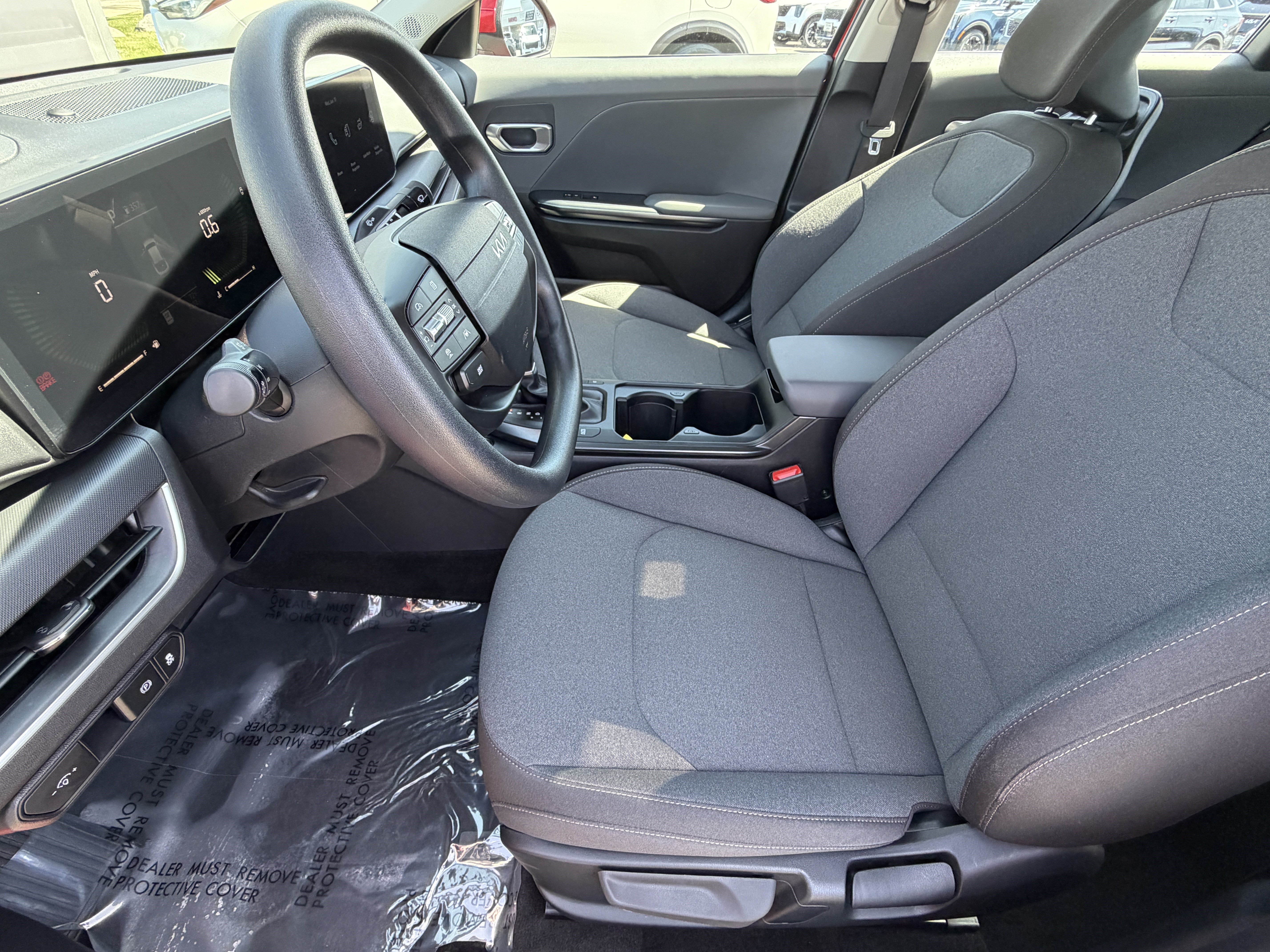 Certified 2025 Kia K4 FWD image 15
