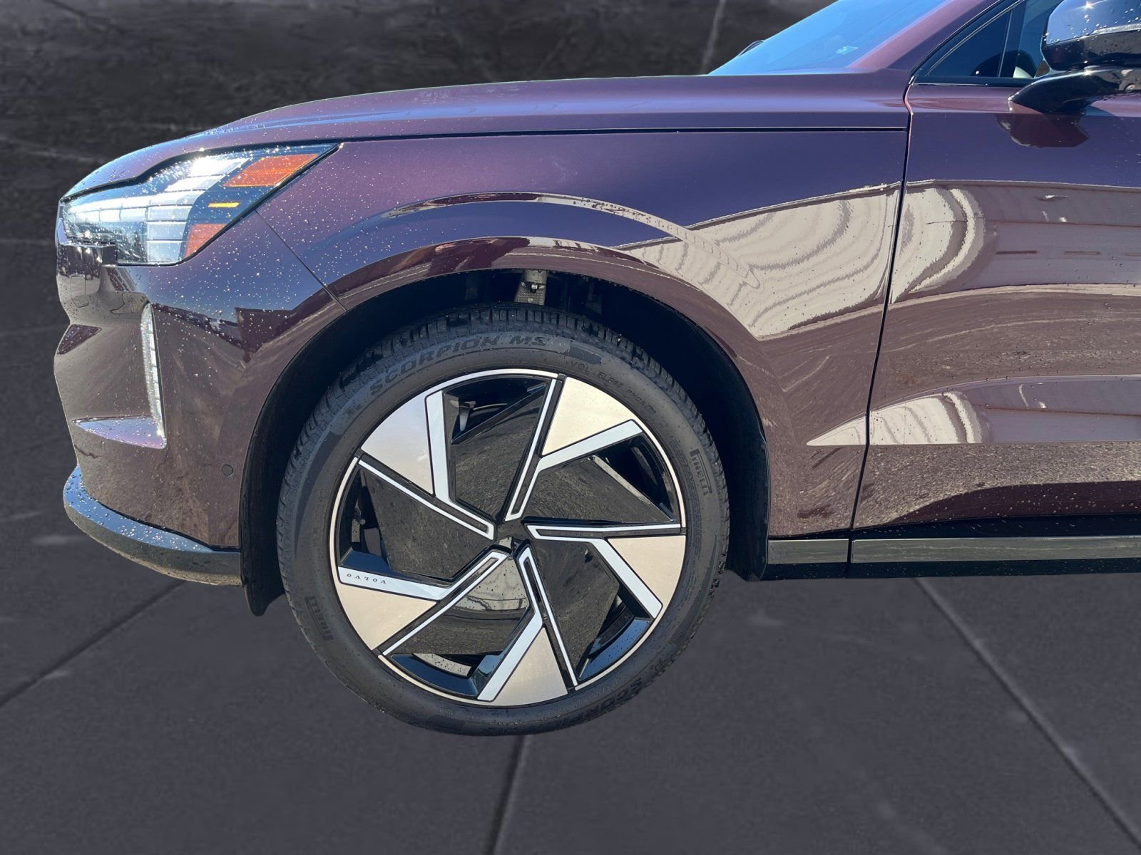 New 2025 Volvo EX90 Ultra image 14