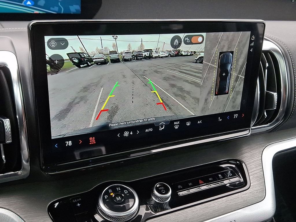 Certified 2025 Ford Expedition Max Platinum image 20