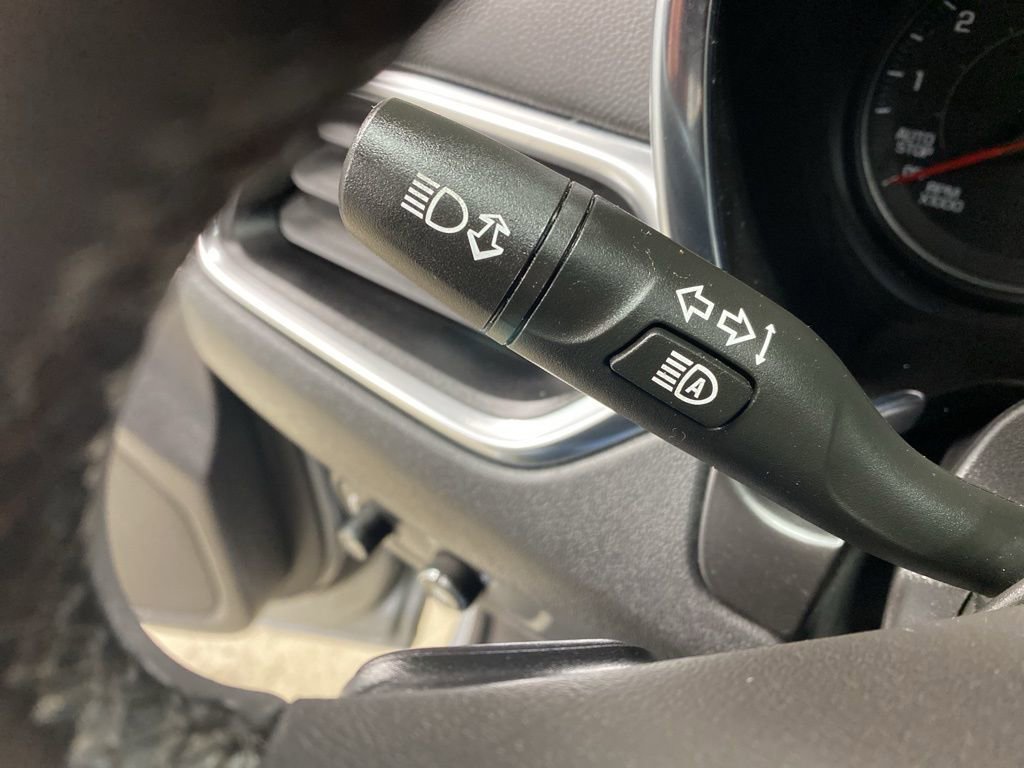 Used 2023 Chevrolet Equinox LT image 34