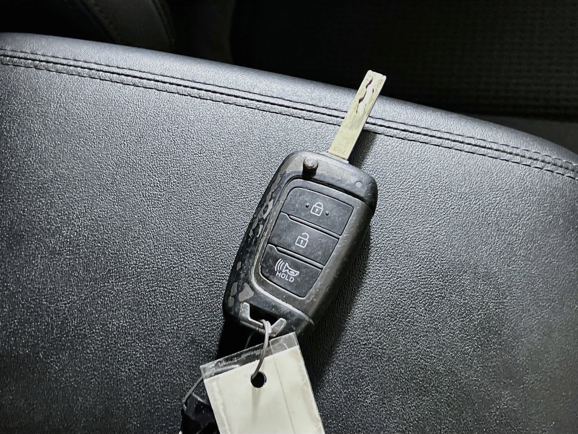 Used 2020 Hyundai Santa Fe SE FWD image 35